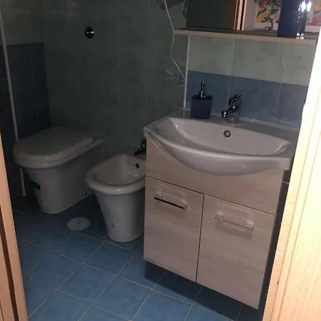 Macalelu House Apartment *